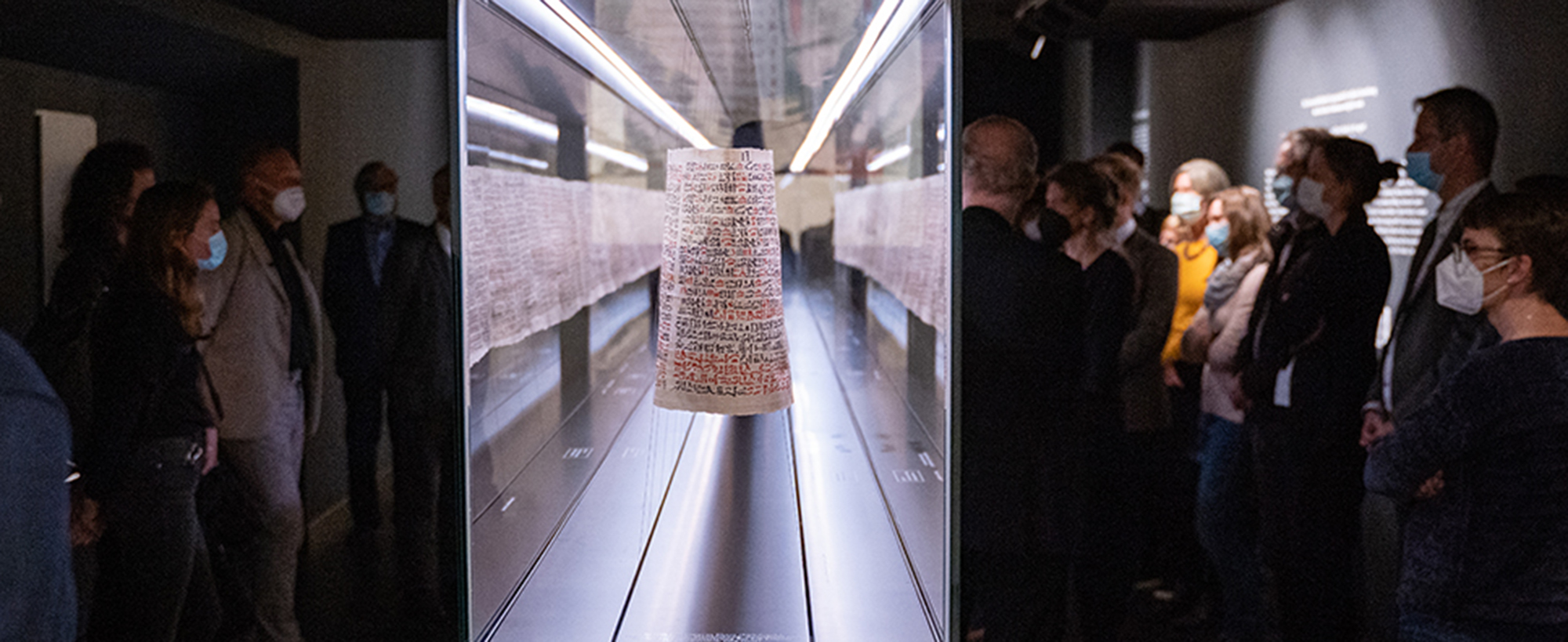 Schauraum Papyrus Ebers in der Bibliotheca Albertina