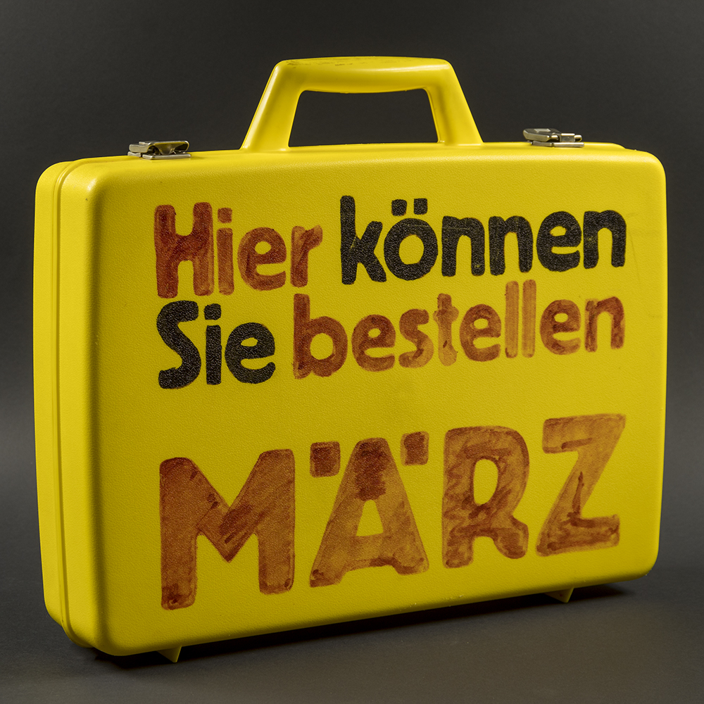 Werbekoffer des März Verlags für die Frankfurter Buchmesse 1982