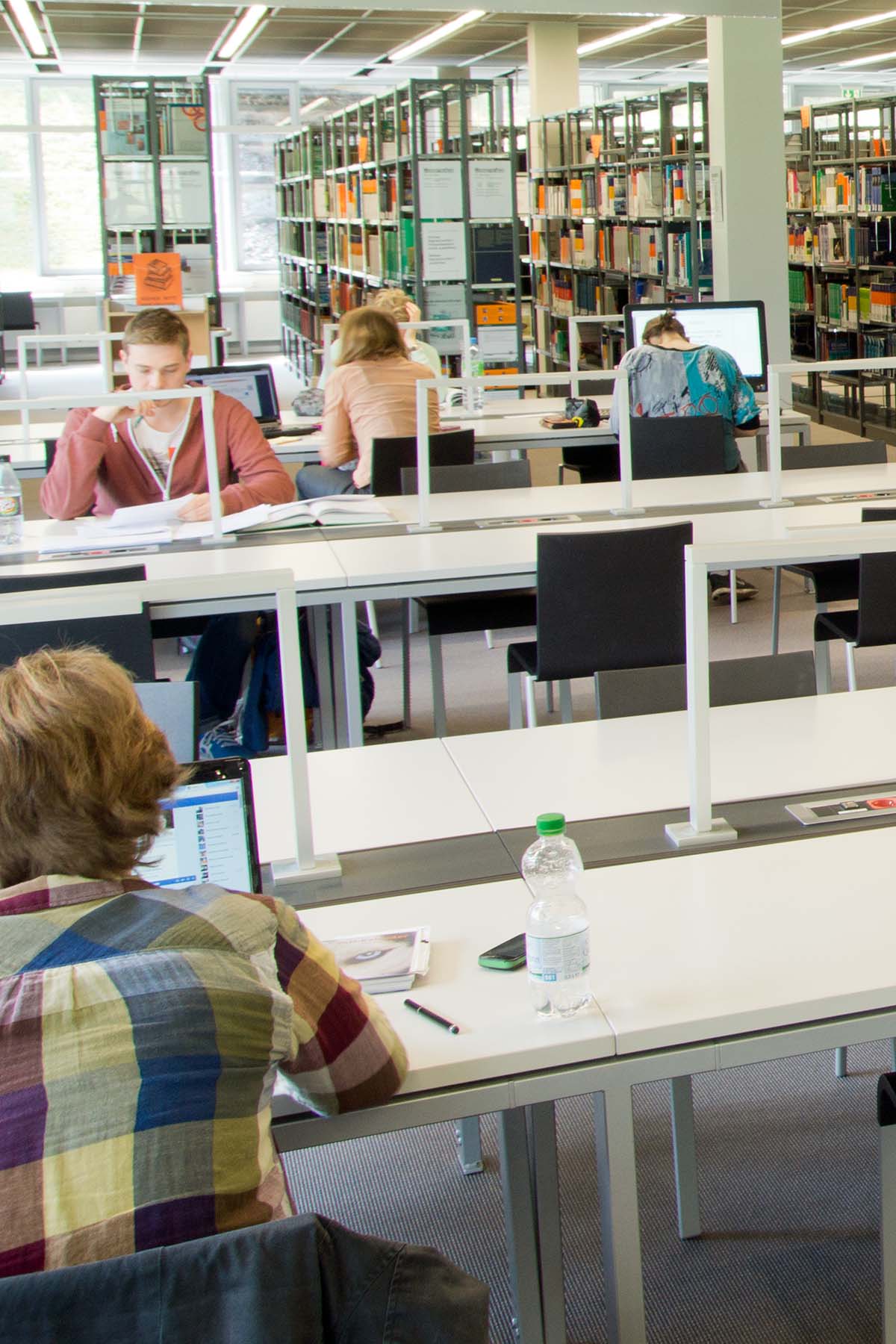 Library of Veterinary Medicine Reading Room