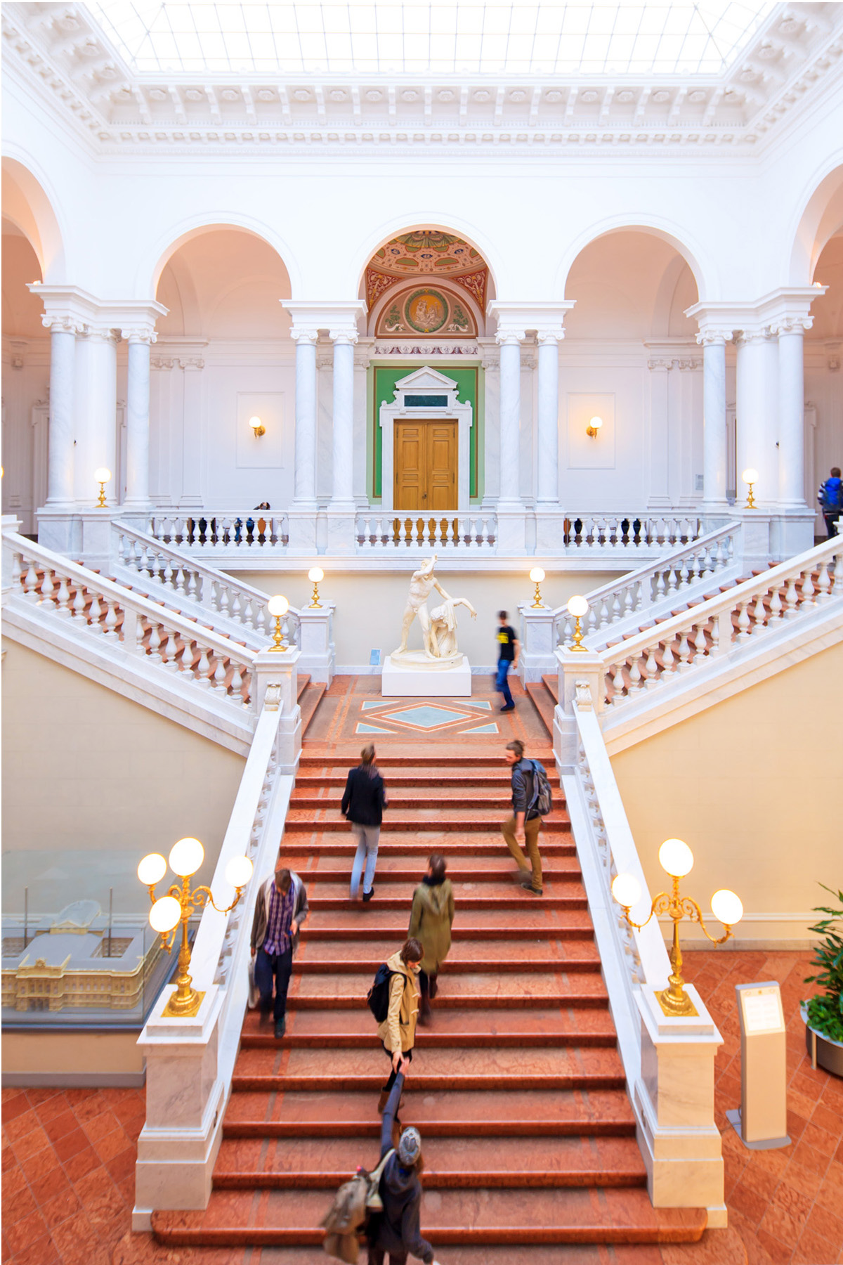 Bibliotheca Albertina Foyer